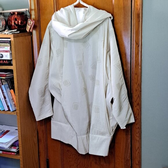 Mycra Pac Designer Wear ladies women raincoat cream XL or larger-? - Picture 8 of 14